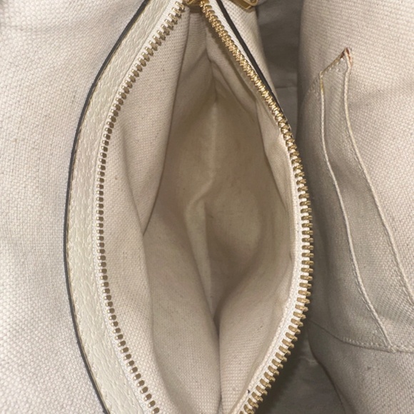 Gucci GG Supreme Monogram Flora Web Small Ophidia Day Backpack White - Picture 3 of 11